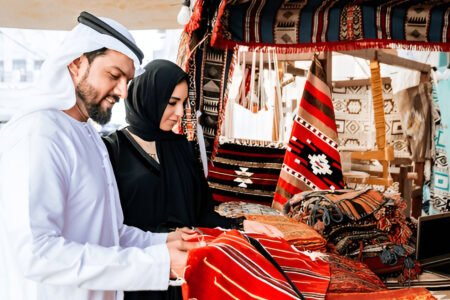 الزي التقليدي السعودي: هوية وطنية خالدة عبر الأجيال