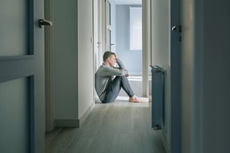 الأمراض النفسية: الأسباب والعلاج في العصر الحديث