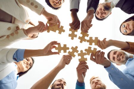 التربية ومشكلات المجتمع: هل تؤثر التربية في مشكلات المجتمع؟