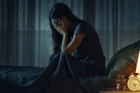 علامات الاكتئاب عند النساء … لا تتجاهلي الإشارات